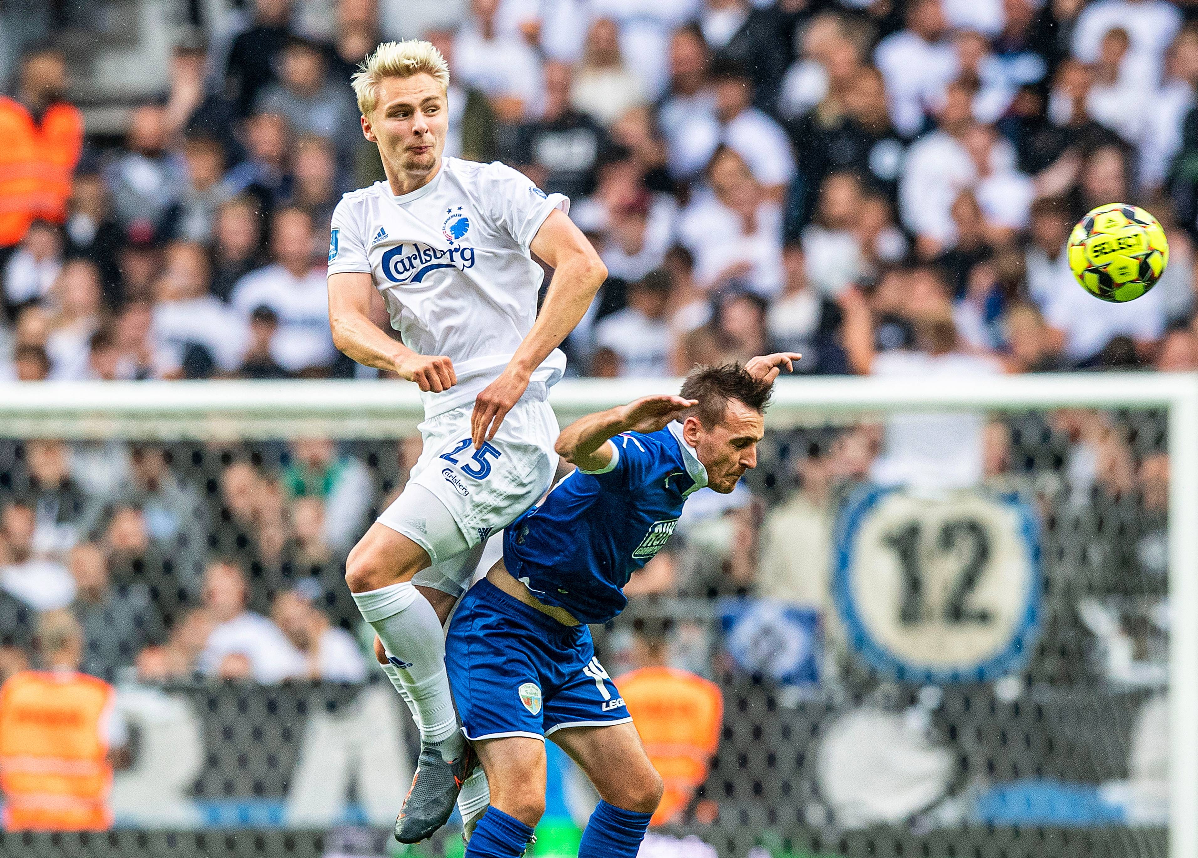 包含国际比赛日NBA常规赛焦点战,国际米兰官宣签约,赛场秩序良好,球探报告显示潜力的词条 包含国际比赛日NBA常规赛焦点战,国际米兰官宣签约,赛场秩序良好,球探报告显示潜力的词条