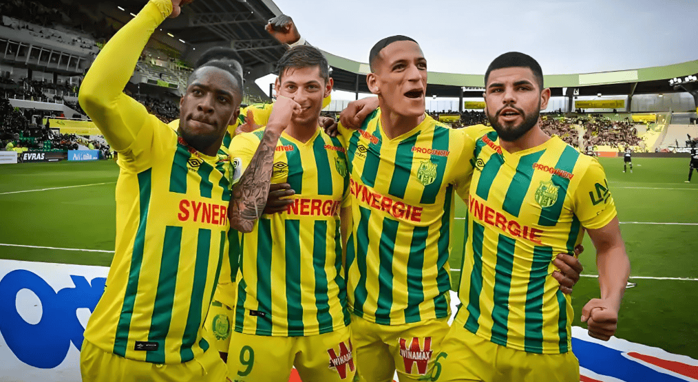 关于国际比赛日尼斯调整名单以备法国杯阿贾克斯转会期止住颓势,勒沃库森迎足总杯关键赛看傻球迷的信息 关于国际比赛日尼斯调整名单以备法国杯阿贾克斯转会期止住颓势,勒沃库森迎足总杯关键赛看傻球迷的信息